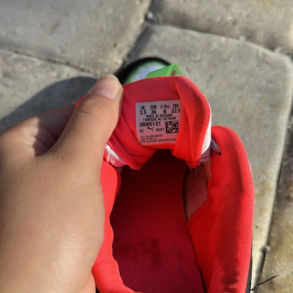 Puma Sneaker (RS-Curve) - Picture 8 of 8